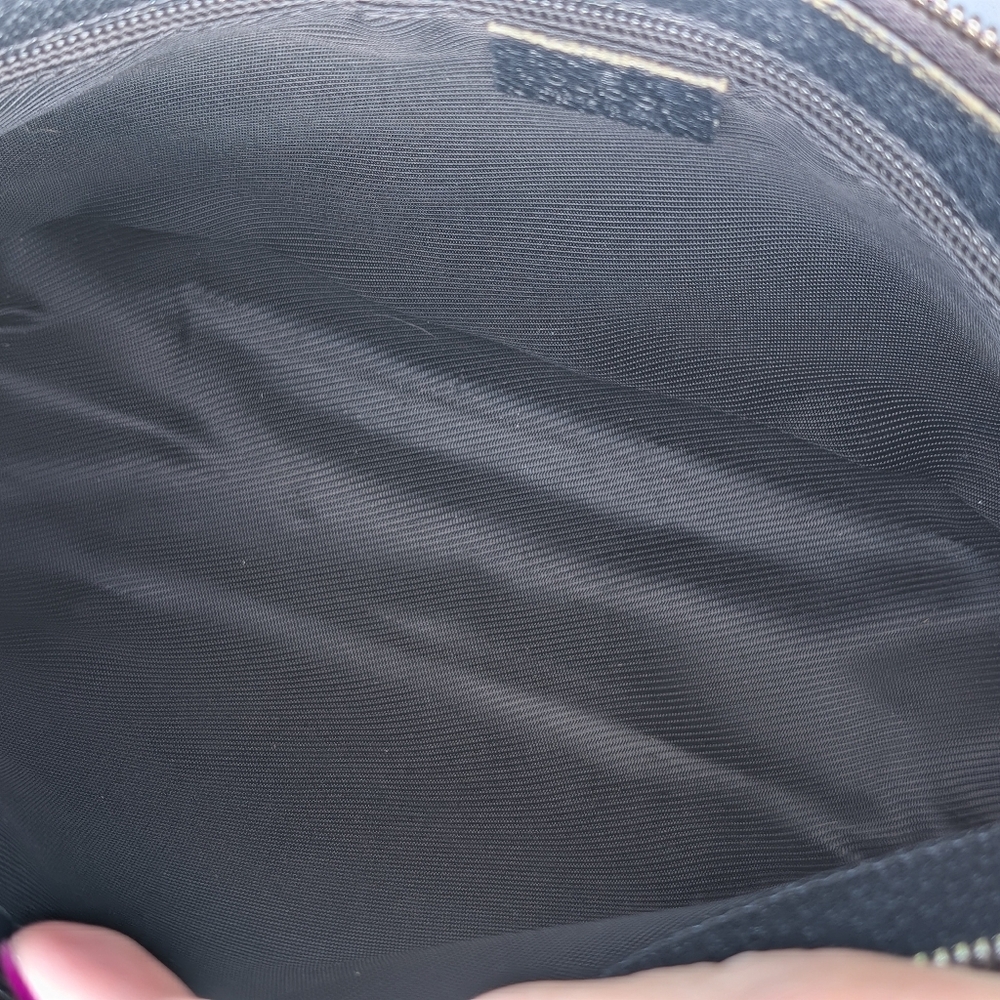 Gucci GG Monogram Canvas Messenger Bag, Black - EUC! - Picture 13 of 13
